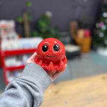 Load image into Gallery viewer, MOMMY AND ME Birthday Plate Painting event at Solitude Brewing Co. February 22nd @10am