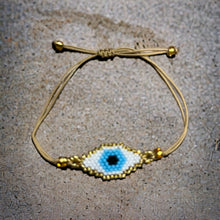 Load image into Gallery viewer, eye seed bead evil eye miyuki woven bracelet adjustable