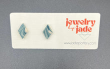 Load image into Gallery viewer, teal and bisque porcelain marble swirl stud earrings small