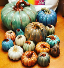 Load image into Gallery viewer, PUMPKIN PAINTING SALE!!!  BUY 1 get one 75% off!  Sale Expires 10/6
