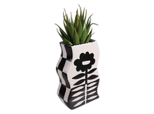 Load image into Gallery viewer, Pottery Painting at Silver Lake Brewing Project  October 15t h @6pmDEPOSIT ONLY
